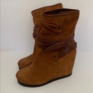 OTBT Chakra Zip Up Suede Wedge Boots